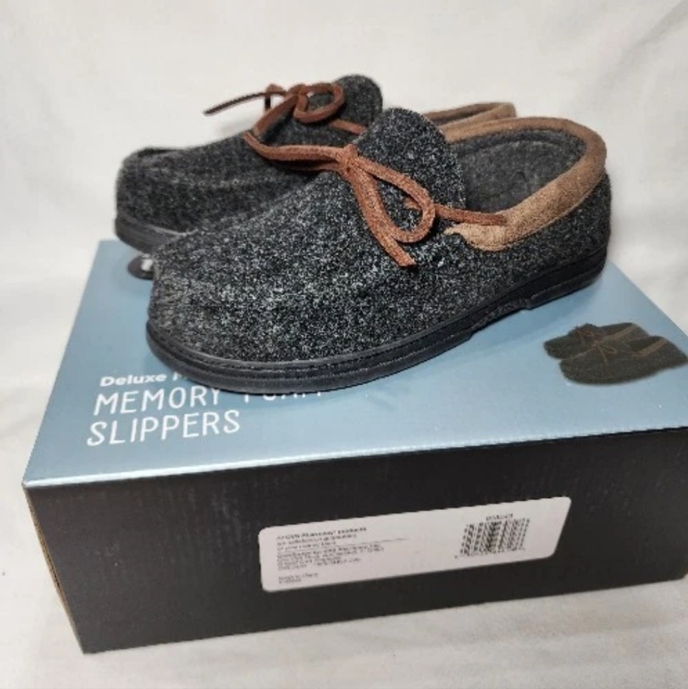 NIB Wayland Square Slippers Deluxe Memory Foam Size Men's Small 6-7 Dk Gray NEW